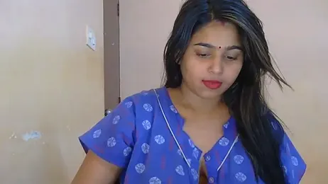 Cute-Simmi69 webcam stripchat model stream image