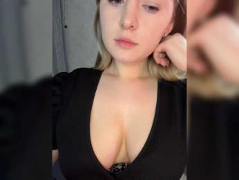 AlinaRay webcam bongacams model stream image