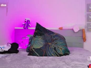 lust_one webcam model stream image