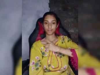 AlinaPopy webcam bongacams model stream image