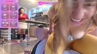 Squirt_Fountain webcam model stream image