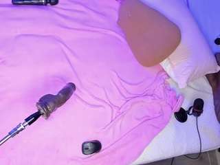 debbiecross webcam model stream image