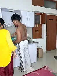 riya190 webcam model stream image