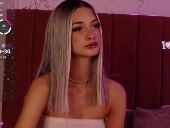 PinkySparkss webcam model stream image