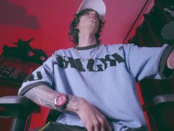 olliver___y webcam model stream image