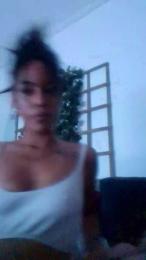 Pierreali webcam model stream image