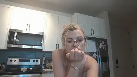 RosieCheeks_ webcam model stream image