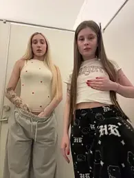 mmelicious webcam stripchat model stream image