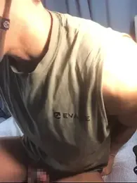 pandesal_aki webcam model stream image