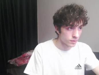 dress_air webcam model stream image