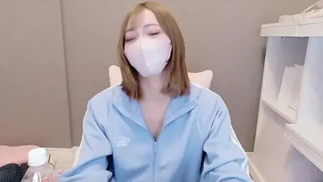 _chanMOMO_ webcam stripchat model stream image