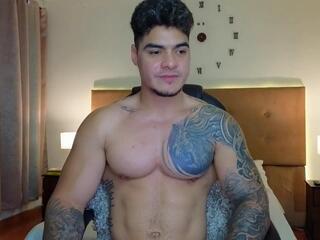 Stiven Velez webcam model stream image