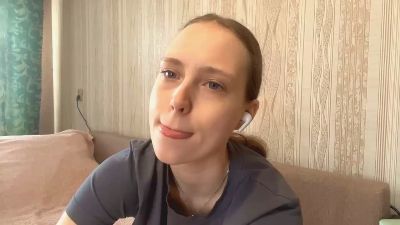 OkCarwin webcam cam4 model stream image