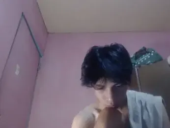 Kyoshi_19 webcam model stream image