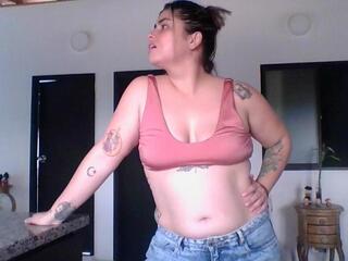 Juliietha Servas webcam flirt4free model stream image