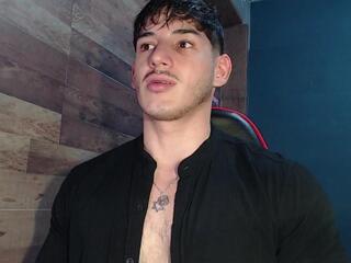 Jonathan Jeremiah webcam model stream image