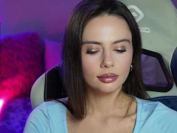 Allla webcam model stream image