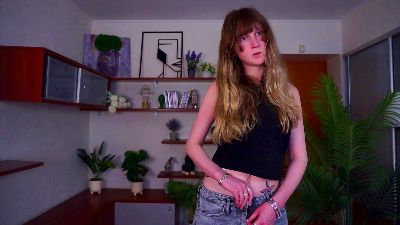 TarraBuckmaster webcam model stream image