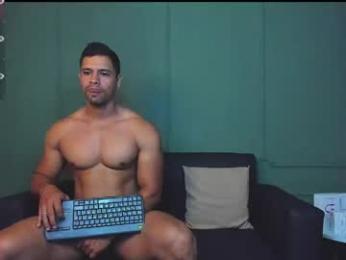 dominc_berry webcam model stream image