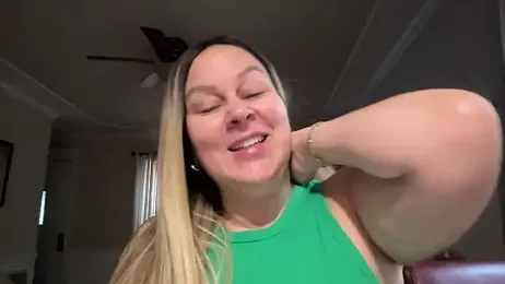 WorldsGreatestCockRater webcam stripchat model stream image