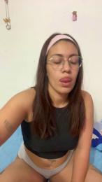 DimeAria webcam model stream image