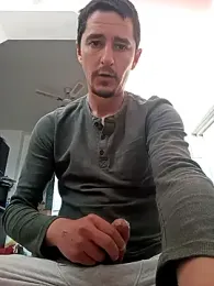 hugecock4u1990 webcam model stream image