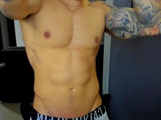 Uxio X webcam flirt4free model stream image