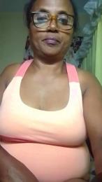 momsexy_xxx webcam cam4 model stream image