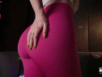 Avr0ria webcam bongacams model stream image