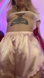 ines190 webcam model stream image