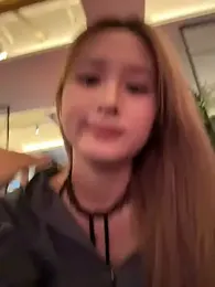 yuki_june webcam stripchat model stream image