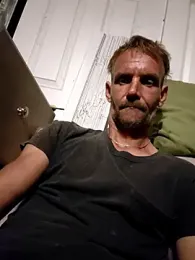 Hungwell1515 webcam model stream image