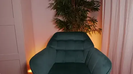 StracciaStella- webcam model stream image