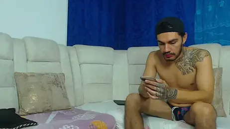 Hot_Sharks_ webcam model stream image