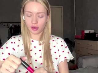 indiramormino webcam camsoda model stream image