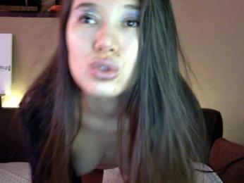 LumiHeart webcam bongacams model stream image