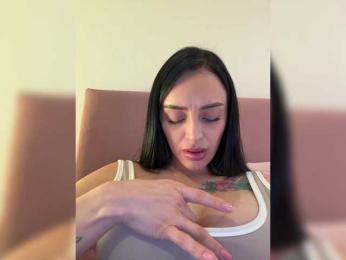 AprilRosse webcam model stream image