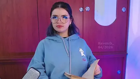 Raventh_ webcam model stream image