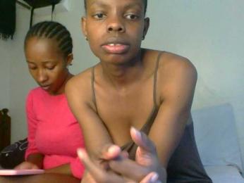 MysticCharm webcam bongacams model stream image