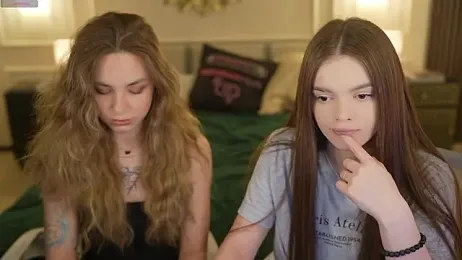 Zlata_Sky webcam model stream image