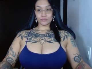 toothyy webcam camsoda model stream image