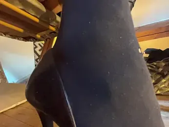 alexheels_boots webcam model stream image