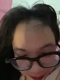 Leeeeiu webcam model stream image