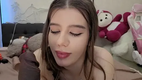 dolly_ll webcam model stream image