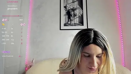 IvyTease_ webcam model stream image