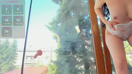 Naila18 webcam model stream image