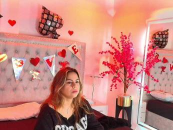 Lia-adams webcam model stream image