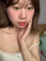 zhaomosheng125216 webcam stripchat model stream image