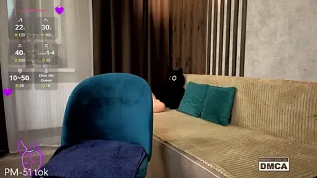 Holl1Would webcam model stream image