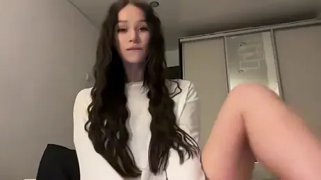 ur_molly webcam model stream image